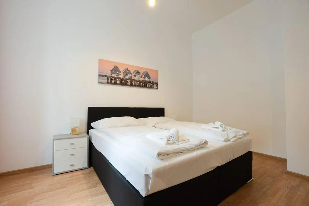 Apartment In The Central Area. 5 Minute'S Walk To The Danube. Vienna 0*,  Austria